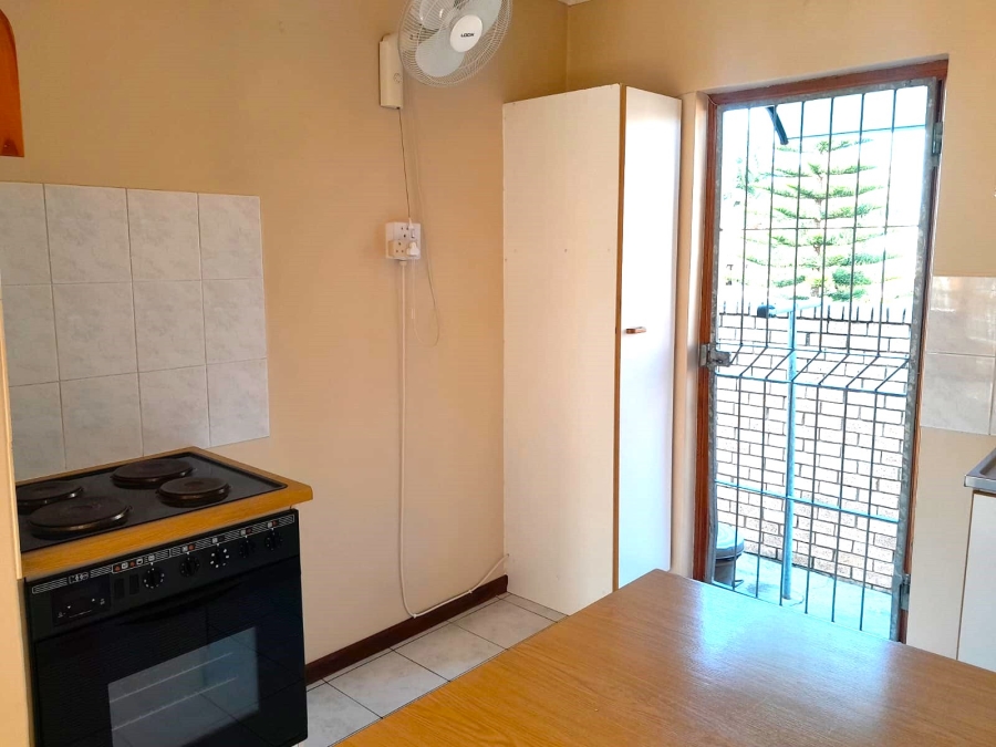To Let 2 Bedroom Property for Rent in Strelitzia Park Eastern Cape